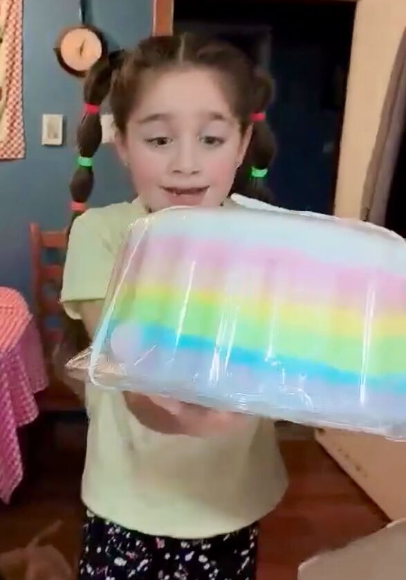 Candy Floss Cakes - Image 32