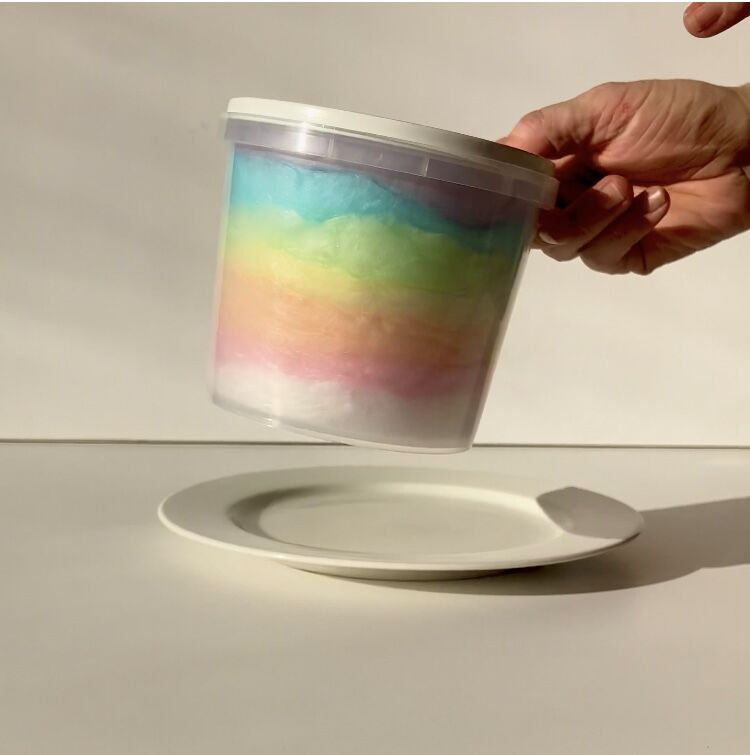 Mini Candy Floss Cake - Image 2