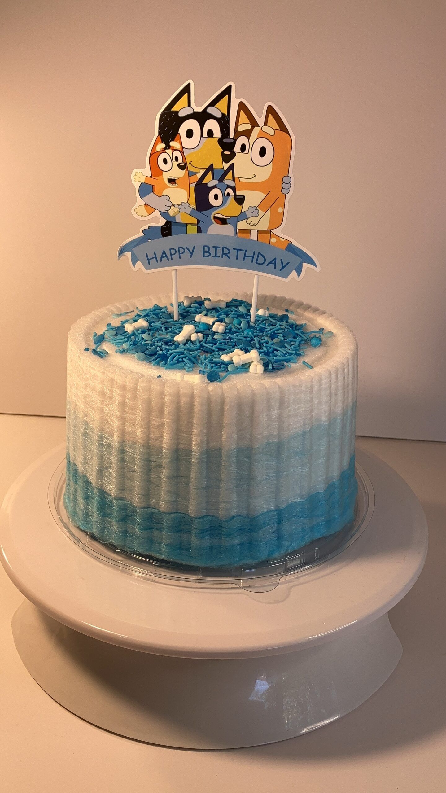 Bluey Candy Floss Cakes - Image 3